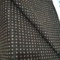 پارچه پشمی و پالتوی