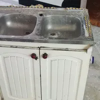 کابینت آشپز خانه وظرف شویی وکابیت وآب چکان