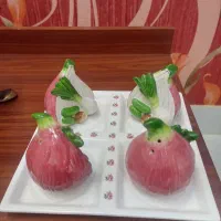 ظروف مرغی وکریستال و... عتیقه