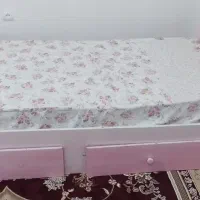 تخت یک نفره سالم