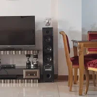 تلویزیون سونی همراه میز تلویزیون و باند|تلویزیون و پروژکتور|قائم‌شهر, |دیوار