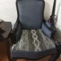 به یک همکار یا شاگرد جهت کار در نجاری نیاز مندیم