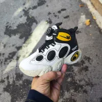 حراج پوتین و دخترونه و پسرانه و کتونی پیچی اسپرت|کیف، کفش، کمربند|الوند, |دیوار