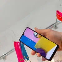 سامسونگ A20s 32 تمیزدر..حدنوهمراه هدیه1سرور