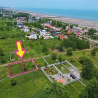 زمین-ساحلی-دربافت-ساخت-وساز-مشرف-به-دریای-خزر