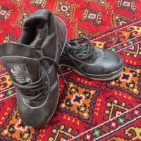 کفش ایمنی (البرز)