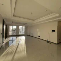 ۱۲۷ متر، دو خواب، یوسف آباد