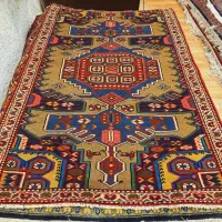 قالیچه دستباف زمینه نسکافه ای