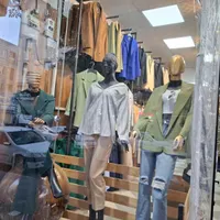 فروش رگال شیک لباس و مانکن|فروشگاه و مغازه|هشتگرد, |دیوار