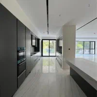 ویلایی-تریبلکس-دربست-470-متر-3-خواب-فول