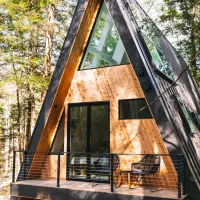 پیمانکاری ساخت کلبه سوئیسی و ویلا طراحی تااجرا