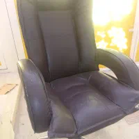 صندلی اداری کار کرده