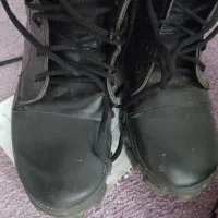 کیف‌وکفش|کیف، کفش، کمربند|نیشابور, مدرس|دیوار