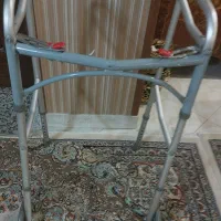 واکر چرخ دار