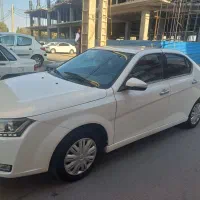 دنا پلاس مدل۱۴۰۲ کم کار تمیز