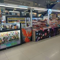 فروشنده  عطر وادکلن