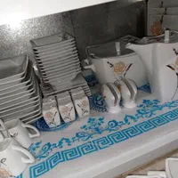 سرویس چینی گل برجسته ۱۲نفره  نفیس|ظروف سرو و پذیرایی|قم, نیروگاه|دیوار