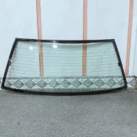 شیشه عقب ماشین