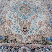 یک فرش  نه متری خوشرنگ تک