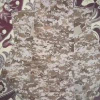 لباس نظامی نو نپوشیده|لباس|اهواز, کمپلو جنوبی|دیوار