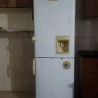 یخچال آزمایش