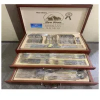 سرویس قاشق و چنگال