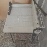کاتر برش کاغذ