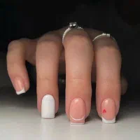 خدمات کاشت مژه و ناخن و ریموو|خدمات آرایشگری و زیبایی|مشهد, نوید|دیوار