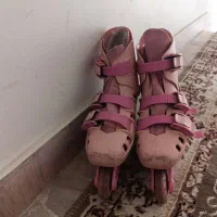 یک جفت اسکیت دخترانهذصورتی