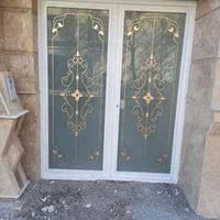 نصب انواع شیشه های سکوریت نو و دسته دوم|خدمات پیشه و مهارت|سبزوار, رضوی|دیوار