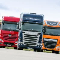 راننده تریلی با تجربه هستم