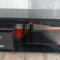 میز تلویزیون شیشه ای