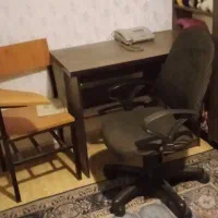 میز کامپیوتر  وصندلی ویک. عدد صندلی تحریر