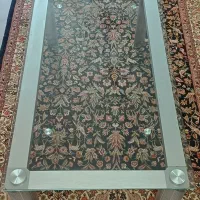 میز اداری در حد نو، بسیار تمیز