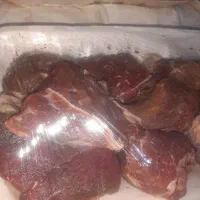 گوشت گوساله تازه زیر قیمت