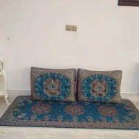 شاه نشین درحدنو ( تشک نشیمن  فوم  و ۲تا متکا)|مبلمان خانگی و میز عسلی|خرم‌آباد, |دیوار