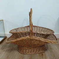 سبد چوبی یا حصیری بزرگ مناسب حیوان خانگی