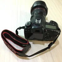 دوربین کانن 5d مارک 3 در حد آک|دوربین عکاسی و فیلمبرداری|قم, زنبیل آباد|دیوار