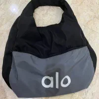فروش یکجای تعدادی کیف و کوله