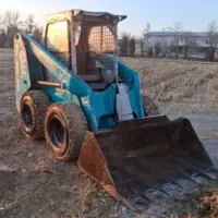 استخدام راننده بابکت