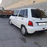ماشین ۱۱۱ مدل ۹۳ بی رنگ