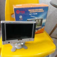 مانیتور  تلوزیون اصل ژاپن داخل ماشین دیجیتال رنگی