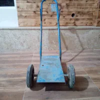چرخک جارو برقی استخر