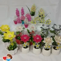 سازنده انواع مدل گل و درانواع جنس باتنوع کاری بالا|صنایع دستی و سایر لوازم تزئینی|سراب, |دیوار