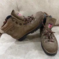 کفش کوه کوهیار