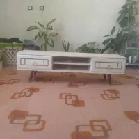 زیر تلویزیون رنگ کرم کاملا نو|میز تلویزیون|یاسوج, |دیوار