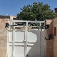 نصب وتعمیرتخصصی جک بازویی.کرکره برقی.انواع در برقی|خدمات پیشه و مهارت|همدان, |دیوار