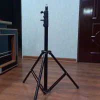 سه پایه نور حرفه ای عکاسی و تولید محتوا
