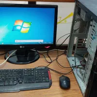 کامپیوتر کامل با تمام لوازم