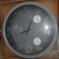 ساعت دیواری